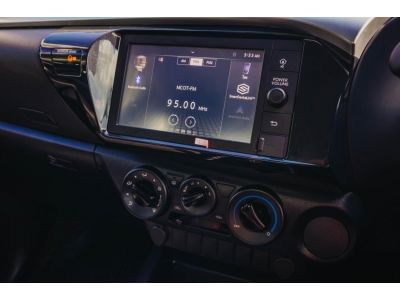 Toyota Revo C-cab 2.4 Entry Pre M/T ปี 2021 รูปที่ 13